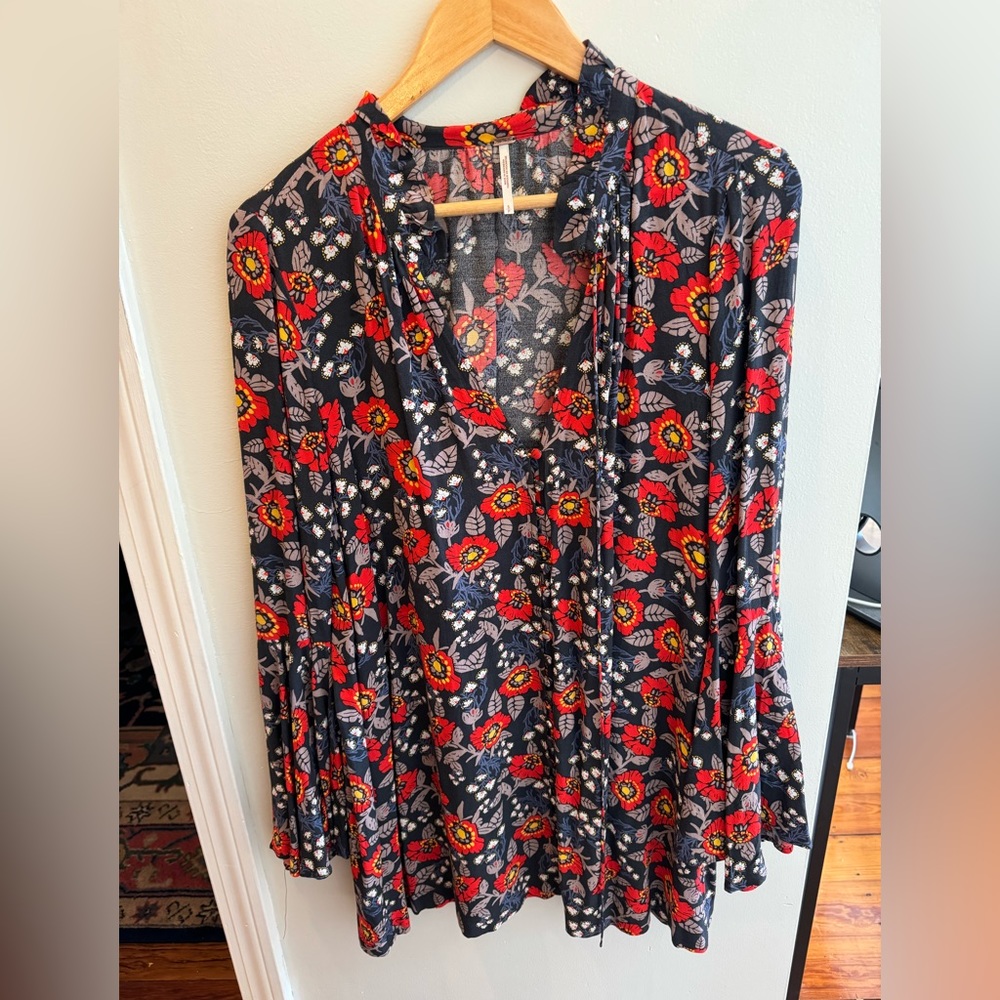 Free People 70s flower power print long sleeve mini dress